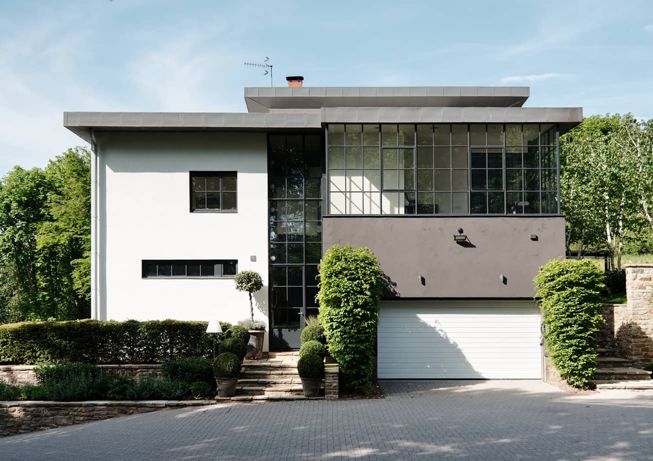 Sheffield home featuring crittall steel windows and doors
